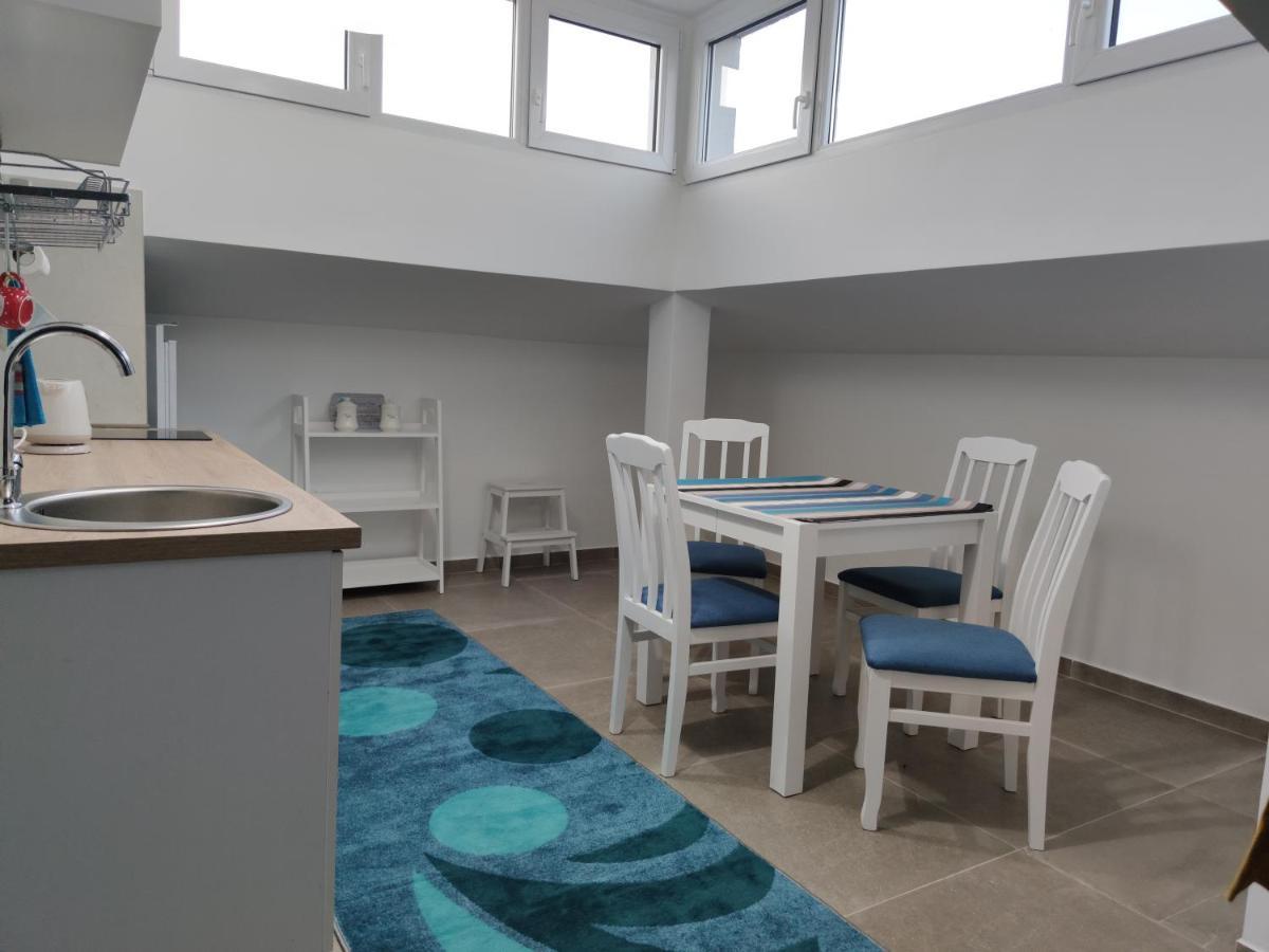 Blue Apartment Riverside Подгорица Экстерьер фото