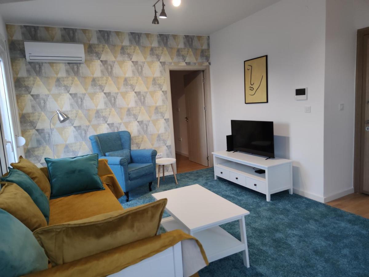 Blue Apartment Riverside Подгорица Экстерьер фото