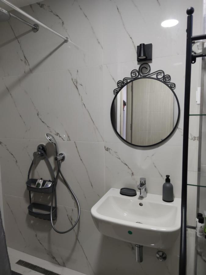 Blue Apartment Riverside Подгорица Экстерьер фото